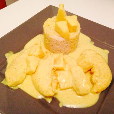 Poulet à l'ananas et crème de coco