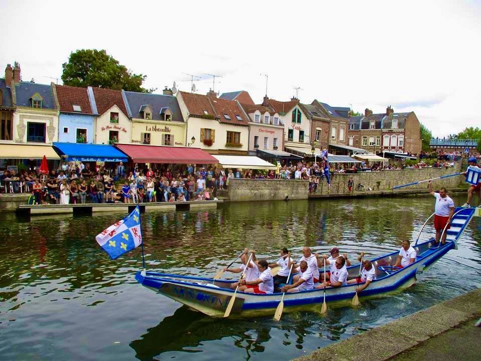  Amiens. La Somme à Saint-Leu. Dimanche 3 Sept. 2017. © Jean-Louis Crimon