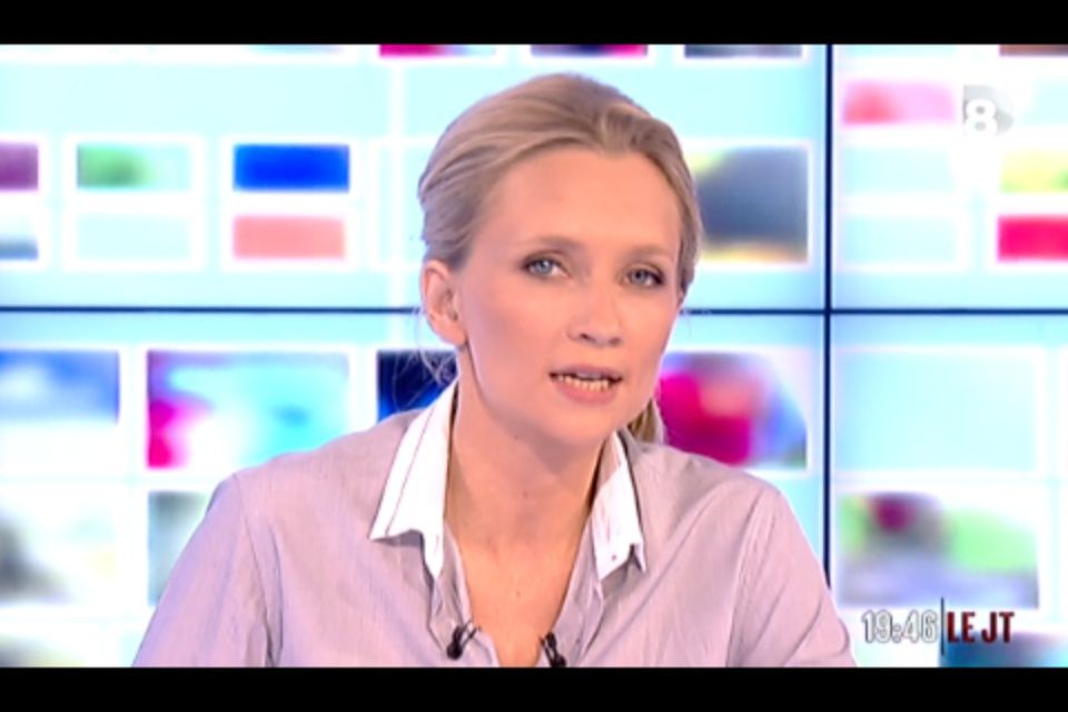 [2012 10 19] ADRIENNE DE MALLERAY - D8 - LE JOURNAL @19H50