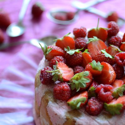 Charlotte fraises framboises #Jours Heureux