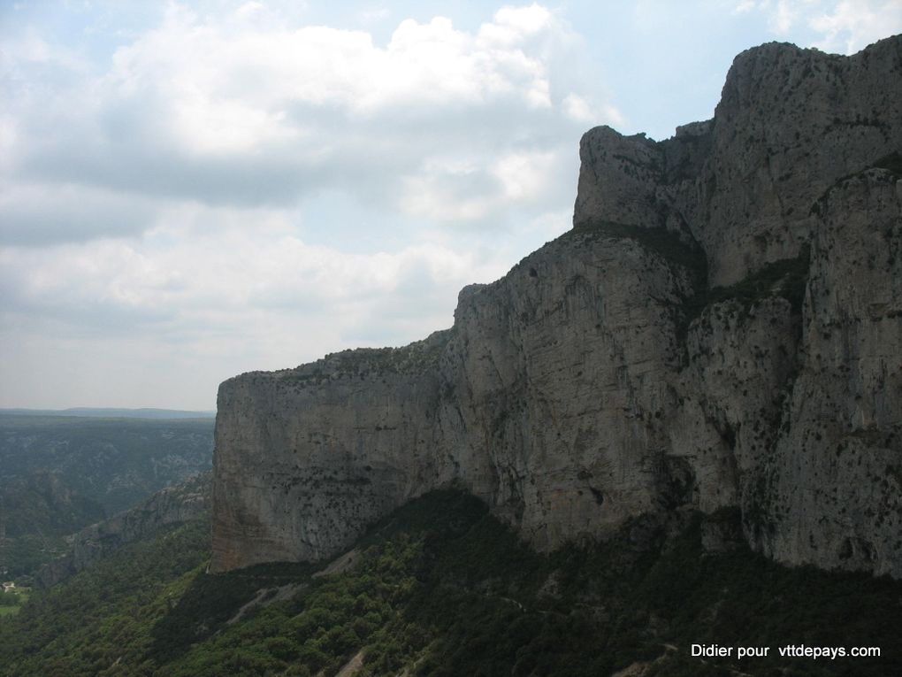 Album - Autour-du-Mont-St-Baudille