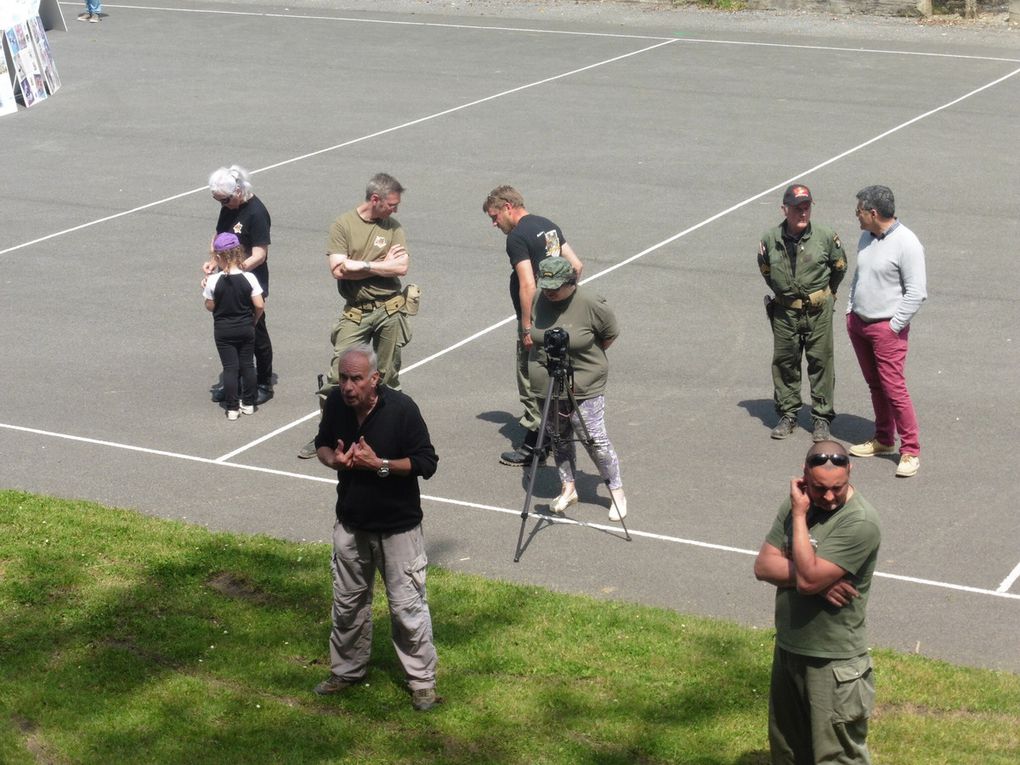 Commémoration du 8 mai 1945 : visite surprise au Fronton du village