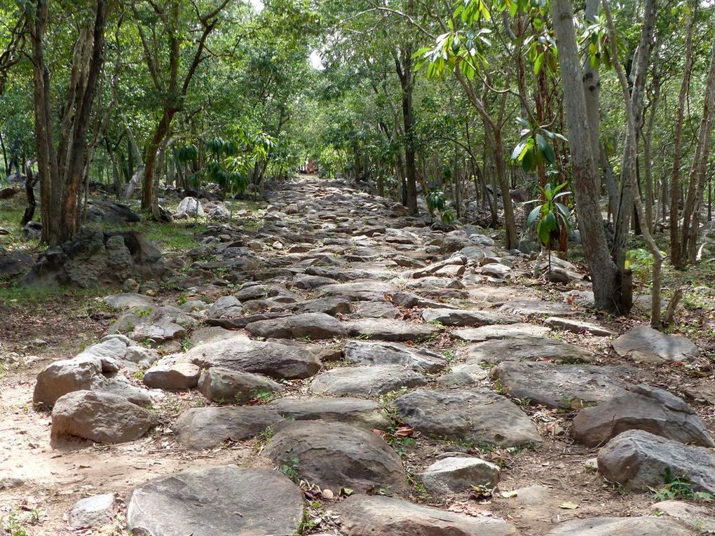 Dans les provinces de Prachinburi et Sa Kaeo