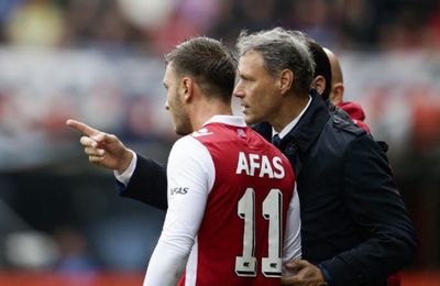 Pays-Bas - AZ Alkmaar - Van Basten reprendra mi-septembre