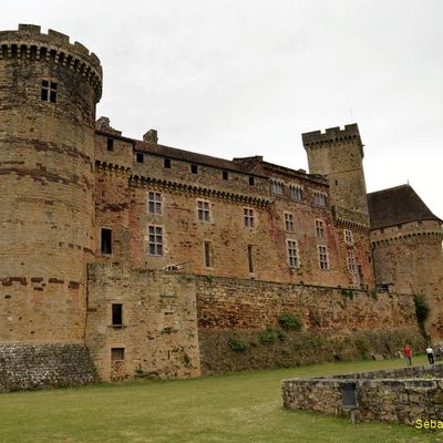 Château de Castelnau-Bretenoux à Prudhomat (Lot)