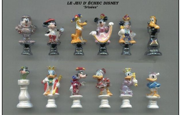 Le jeu d'échec Mickey irisés