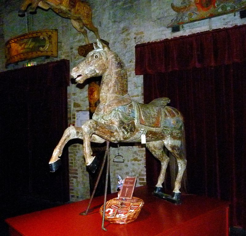 Album - Musée-des-Arts-Forains - Paris