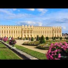 La Cour du Roi Louis XIV à Versailles