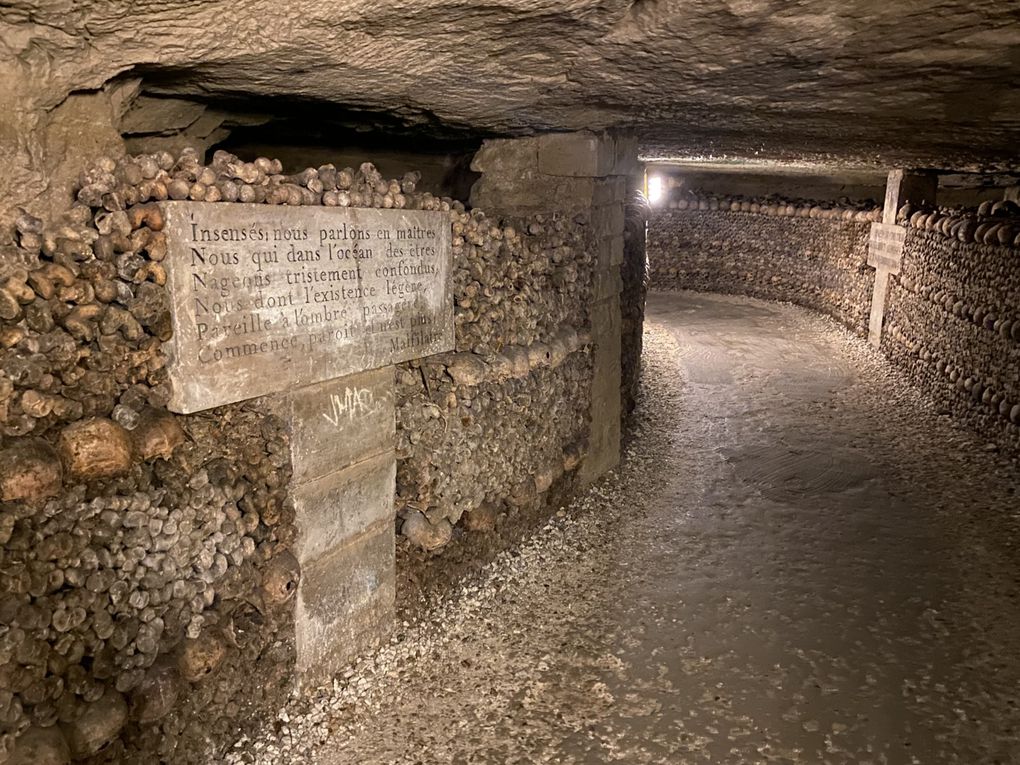 Visite des catacombes de PARIS