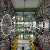 Cette semaine, le CERN pousse la bécane à fond pour nous envoyer dans un univers parallèle