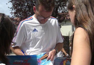 Séance d'autographes....