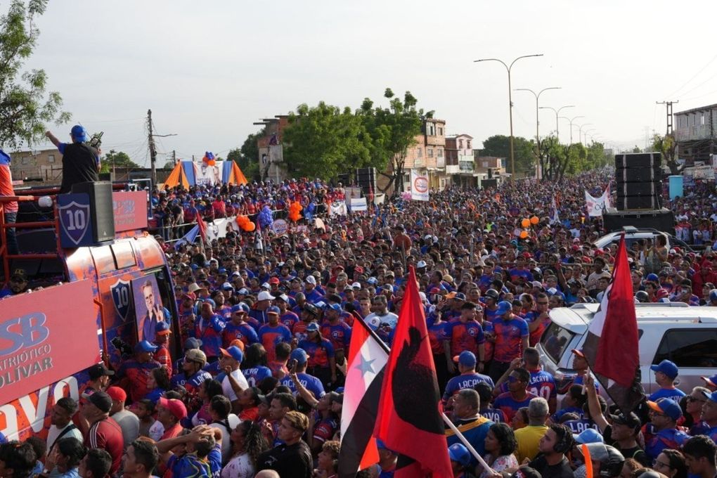 Lacava realizó cierre de campaña a la reelección para la Gobernación de Carabobo al sur de Valencia
