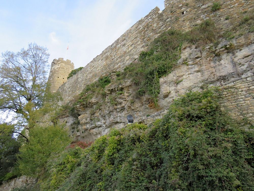 Turenne "Un des plus beaux villages de France", perché sur une butte