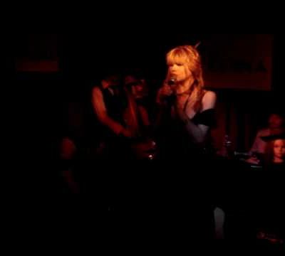 Nadeah, la grande classe.