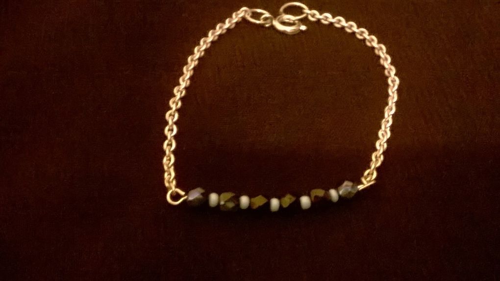 Bracelet à chaines à perles