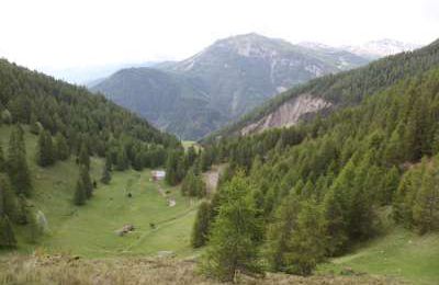 Clin d'oeil de la route des Alpes par les pistes/snapshot of the Alps route