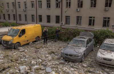 Guerre en Ukraine : de nouvelles frappes russes font plusieurs morts à Kharkiv