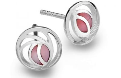 Silver earrings - A complimentary element for a woman