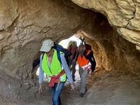 Passage de la Grotte (baissons la tête) 