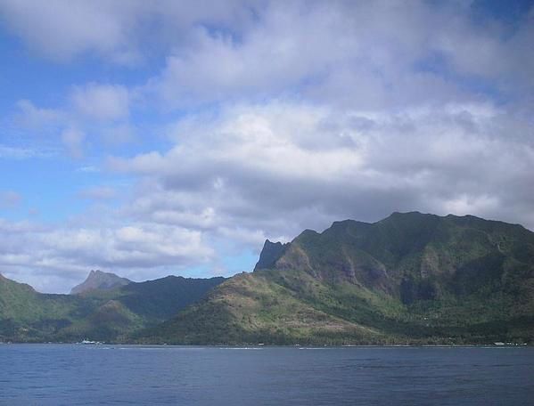  Trois jours sur Moorea, détente aux Tipaniers, plongées et randonnée. 