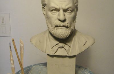 portrait de sigmund freud buste sculpture