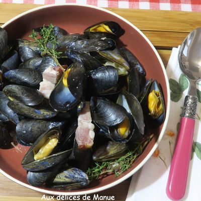 Moules à la poitrine fumée et crème