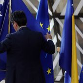 Élargissement : l'UE étudie la marche à suivre concernant l'adhésion de l'Ukraine, la Moldavie et la Bosnie