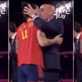 Coupe du Monde de Football : une agression sexuelle en direct du président de la Fédération espagnole sur une joueuse ?