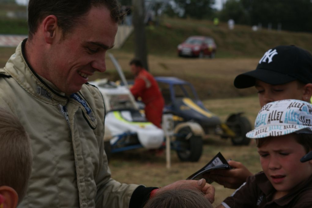 Les 28 et 29 juillet 2012 à St-Georges-de-Montaigu (85), 7ème épreuve du Championnat de France d'autocross.