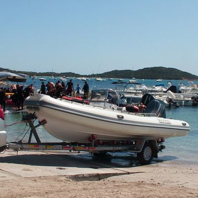 MAJ 2017 LES MISES A L'EAU BATEAU -  LANGUEDOC - CORSE - SARDAIGNE 