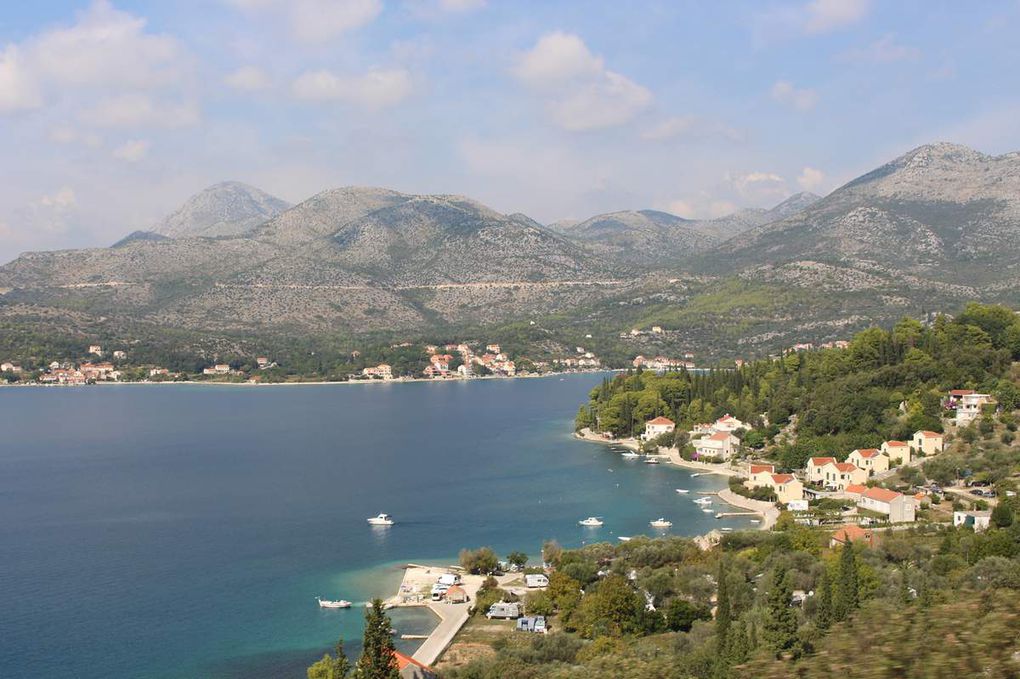 Arrivée sur Dubrovnik par ce pont à haubans