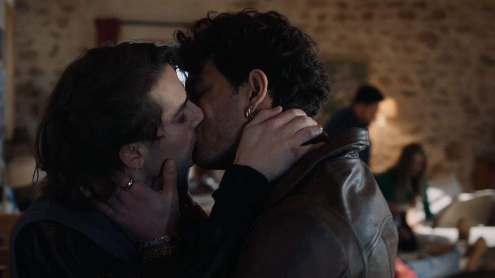 Ici Tout Commence Louis Démasqué Ici tout commence : les résumés des épisodes du 14 au 18/02/2022 à 18h35  sur TF1 - La Télé crève l'Ecran