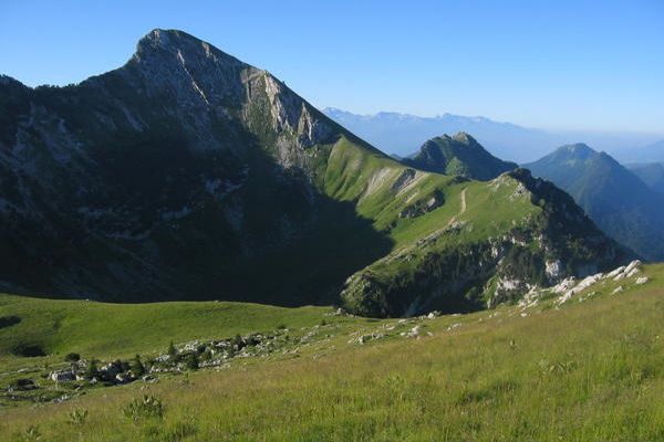 Mont Colombier (2045m) - Dent de Rossanaz (1891m) Bauges