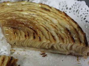 TARTE FEUILLETEE POMMES/COINGS