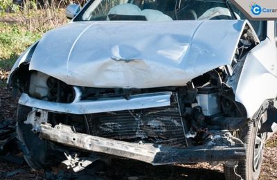 How to find if the used car had any previous accident history in London?