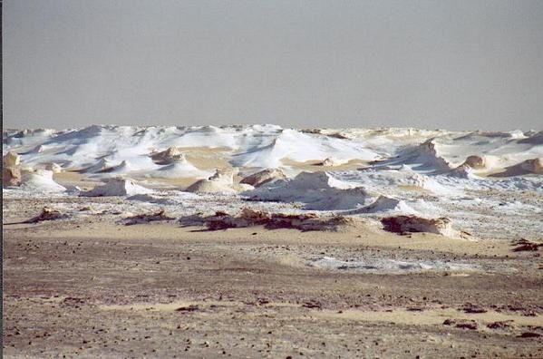 voyage en egypte 2005 , le d&eacute;sert blanc ,des paysages lunaires