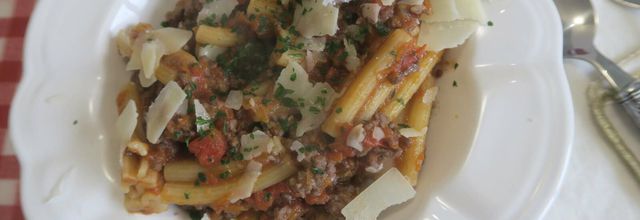 Trigatelli (pâtes) alla bolognaise de Danny Imbroisi 