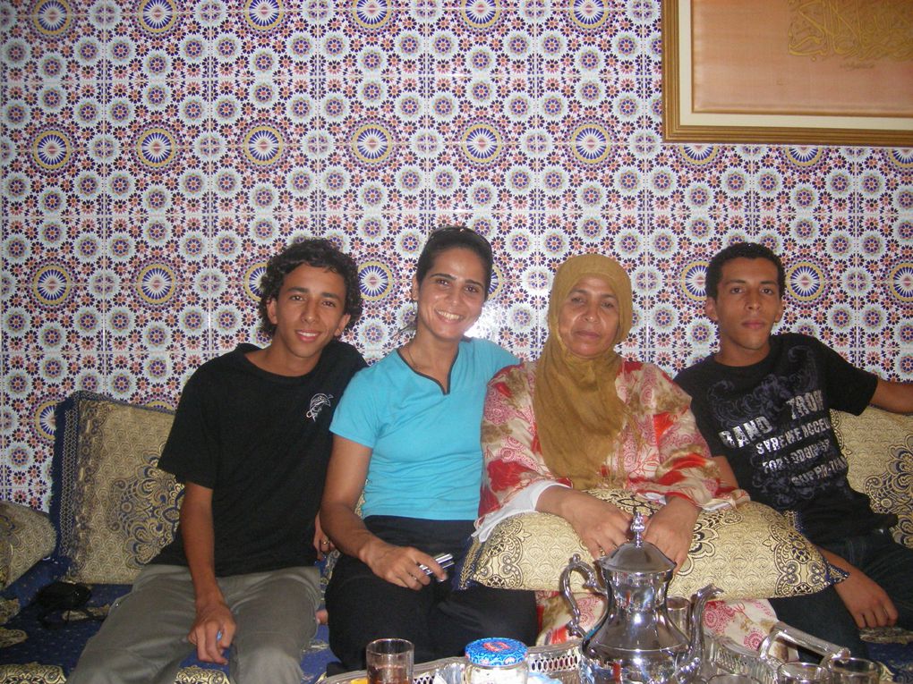 mes parents ,ma famille de Maroc et mes meilleurs amis