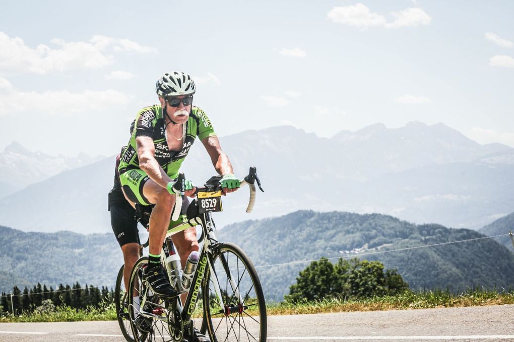 Col assez long, 14,5 km de montée