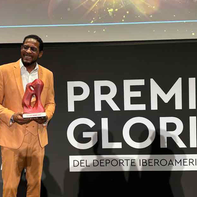 Le Cubain Sotomayor reçoit le prix Gloria de la Légende Ibéro-Américaine du Sport