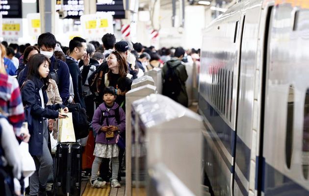 Pendant ce temps au Japon..