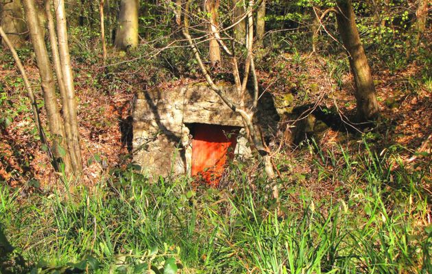 Le Regard de la Croix Morel (Laie des Pots)