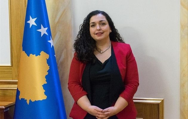 Kosovo : La juriste réformiste Vjosa Osmani 38 ans élue présidente par le Parlement