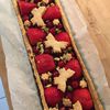 Tarte au chocolat / fraises / groseilles / pistaches
