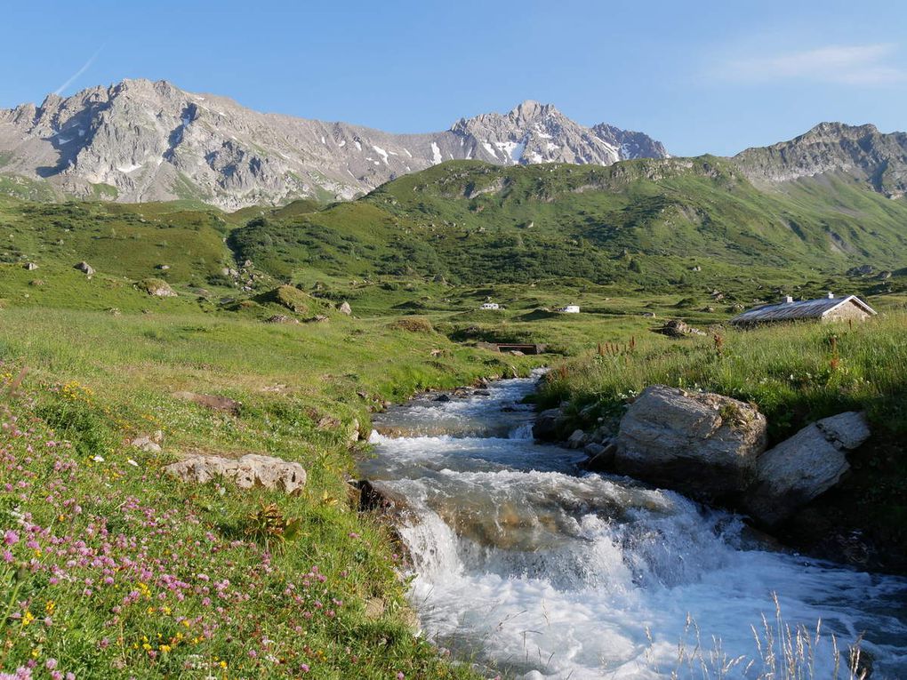 Rocher du Vent 2350m - (Beaufortain)