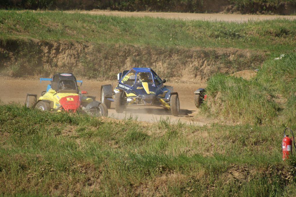 Les 12 et 13 mai 2012 à St-Vincent-des-Landes (44), 3ème épreuve du Championnat de France d'autocross.