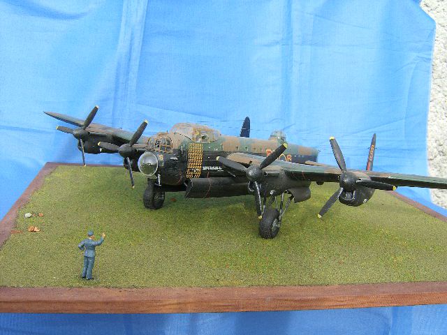 LANCASTER AU 1/48