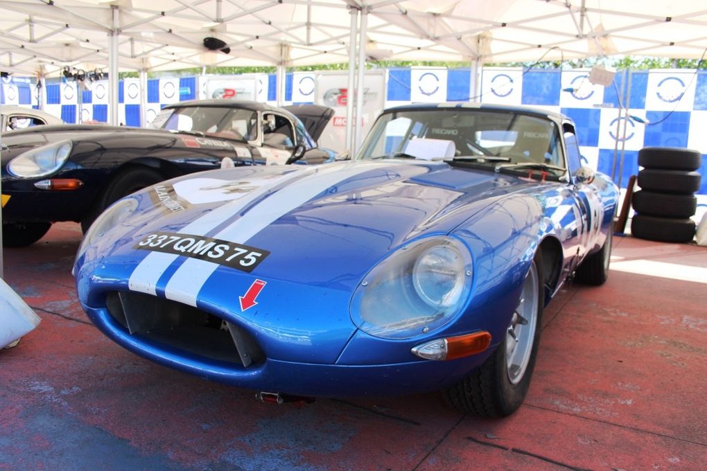 Spa classic 2012 paddock Porsche Ferrari mg