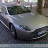 Jolie peinture pour cette Aston Martin V8 Vantage