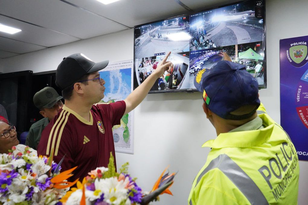 Alcalde Julio Fuenmayor inauguró Estación Policial Mañonguito de la Policía Municipal de Valencia